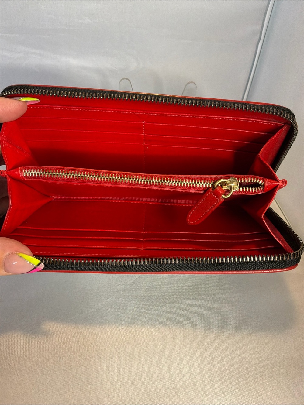 Christian Louboutin Panettone Black Studded Zip Wallet with Red Trim - Picture 4 of 6